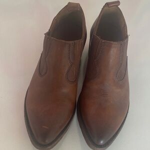 Frye Brown Leather Shoes. Size 6. Good condition-some discoloration (pictured).